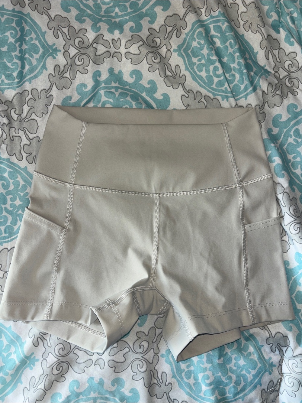 TNA Aritzia  biker shorts